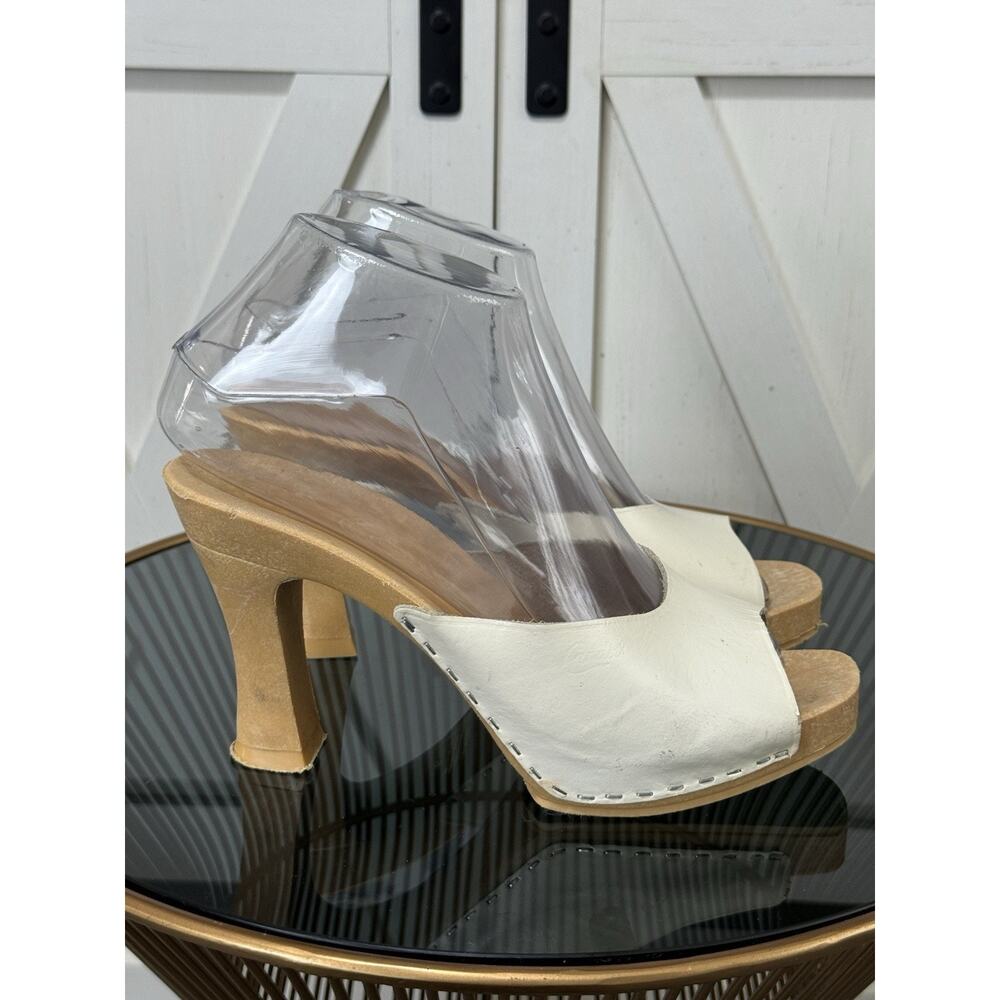 Vintage Y2K Candie's White Leather Peep Toe Slide Sandals Italy Women Size 7 - Picture 2 of 14
